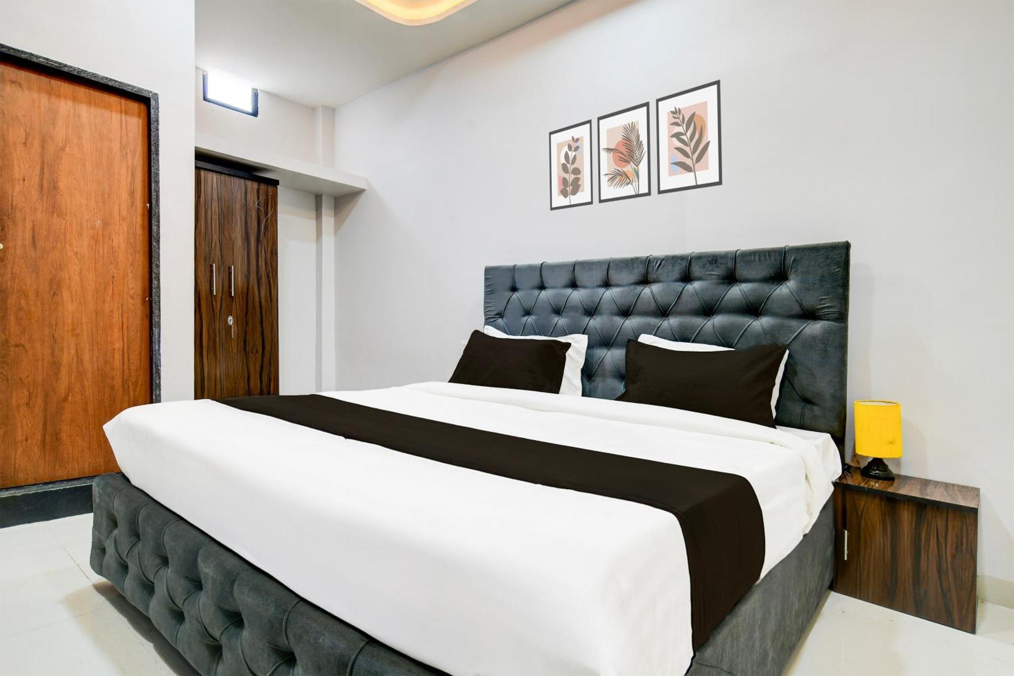 Super Hotel O D.V Near Medanta Hospital Indore Eksteriør bilde